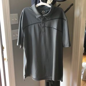Men’s Oakley polo XL
